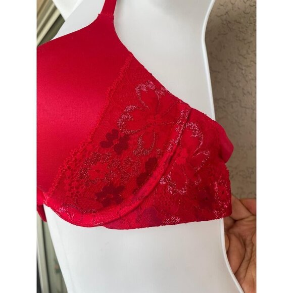 New Victoria Secret Bra 36B Push - Up - Picture 3 of 4